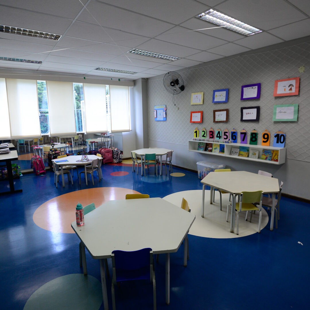 AMBIENTE - CC01-9453