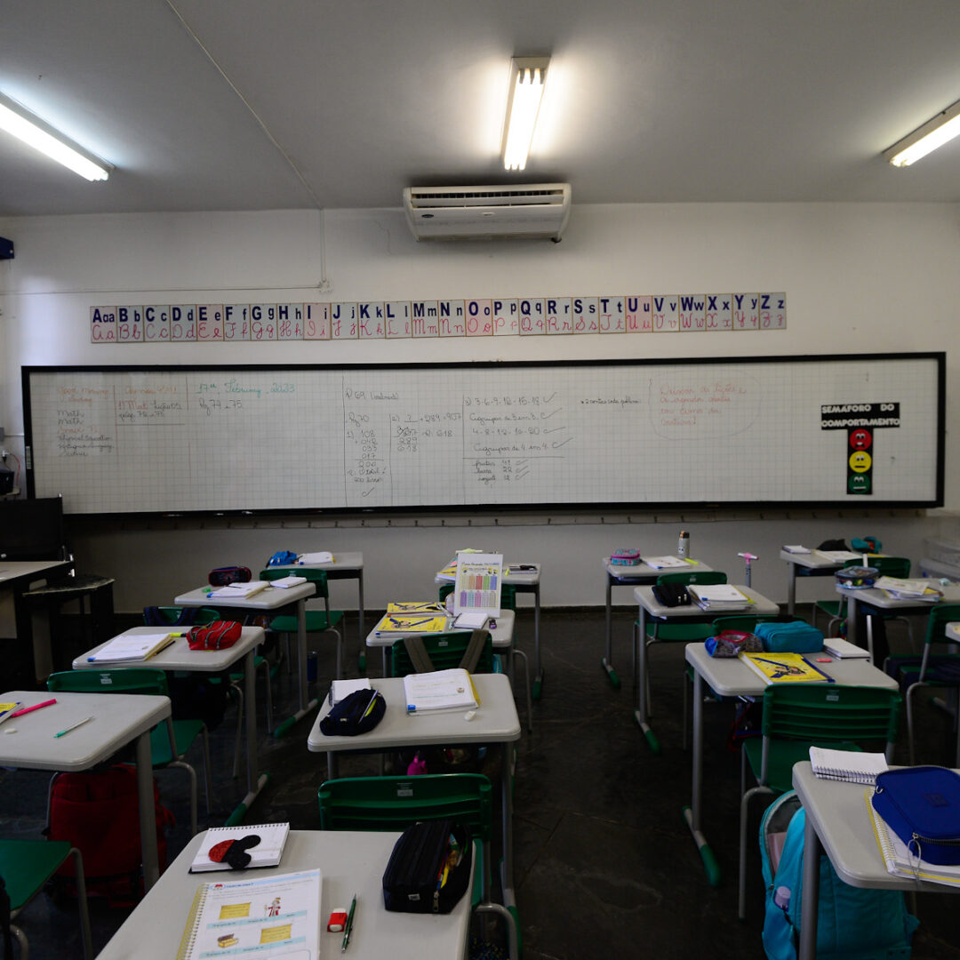 AMBIENTE - CC01-9466