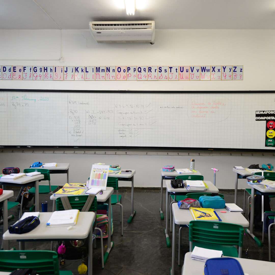 AMBIENTE - CC01-9469