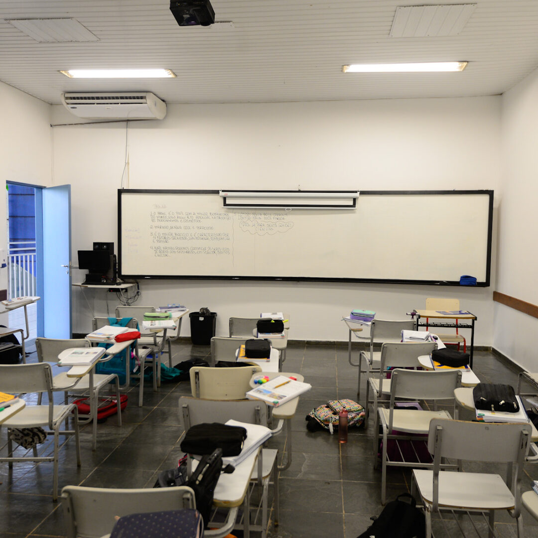 AMBIENTE - CC01-9472