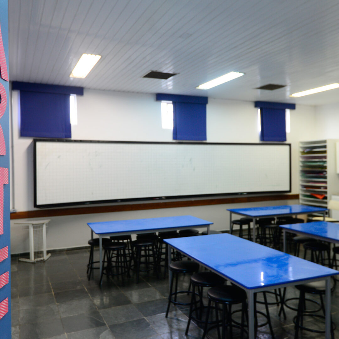 AMBIENTE - CC01-9477